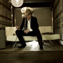 Dwight-Yoakam-660-gallery1
