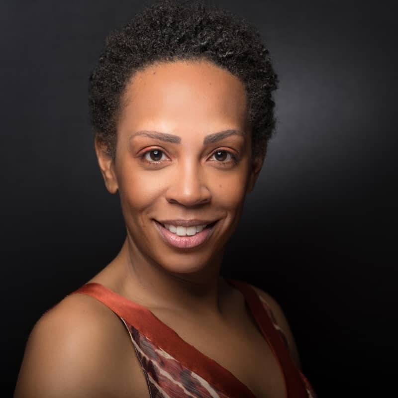 Headshot-2017-Smile-1_800x800_acf_cropped